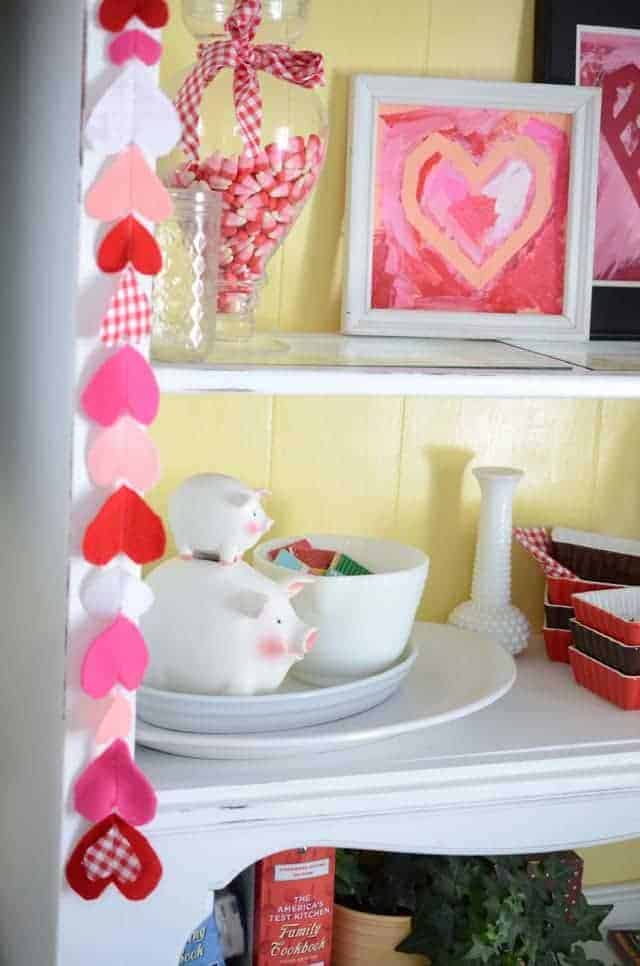 thirft treasure pigs on hutch