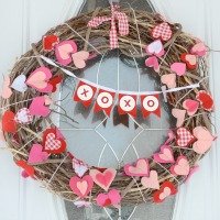 How to: Felt Heart Garland