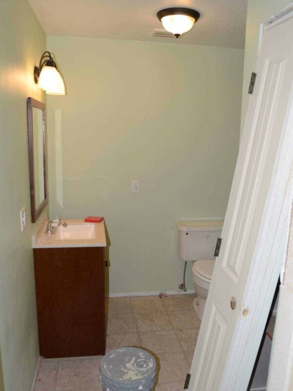 new paint bathroom, bathroom makeover, how to add a light fixture