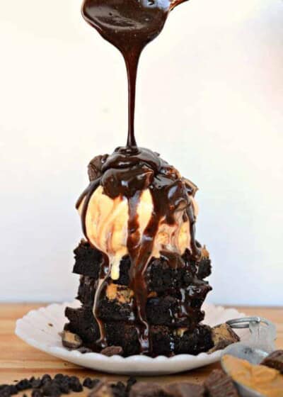 Chocolate peanut butter brownies & vanilla ice cream drenched in a homemade peanut butter hot fudge sauce.
