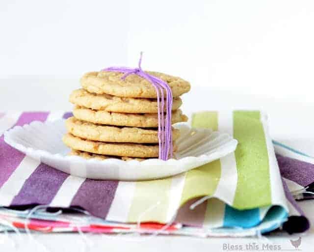 Soft and chewy PB cookies, PB cookie recipe, soft peanut butter cookies