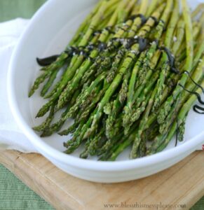 How to Cook Asparagus (Simple Recipe!)