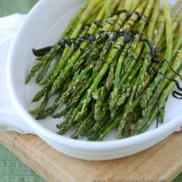 How to Cook Asparagus (Simple Recipe!)