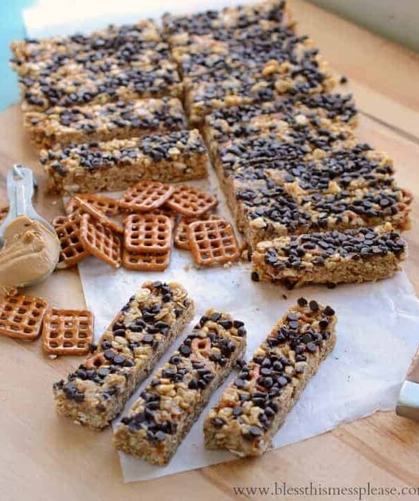 Image of chocolate peanut butter pretzel granola bars