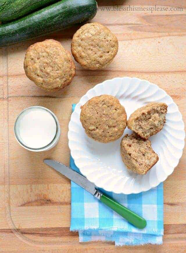 muffins with zucchini and banana
