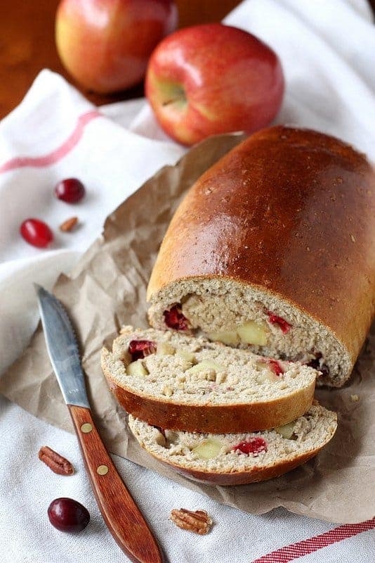 10 Amazing Apple Recipes just in time for fall!