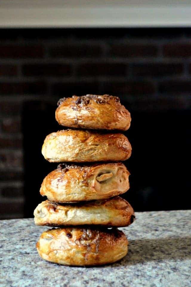 apple pie bagels, 10 Amazing Apple Recipes just in time for fall!
