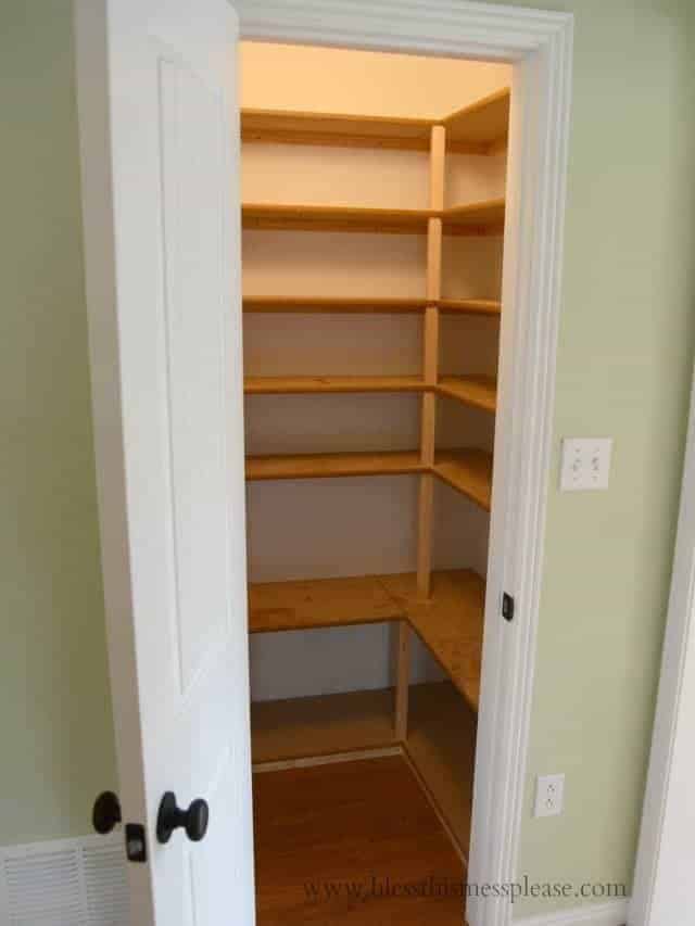 pantry, open floor plans