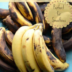 This is the best way to freeze bananas! Stock up while bananas are on sale and keep your stash in the freezer for smoothies!
