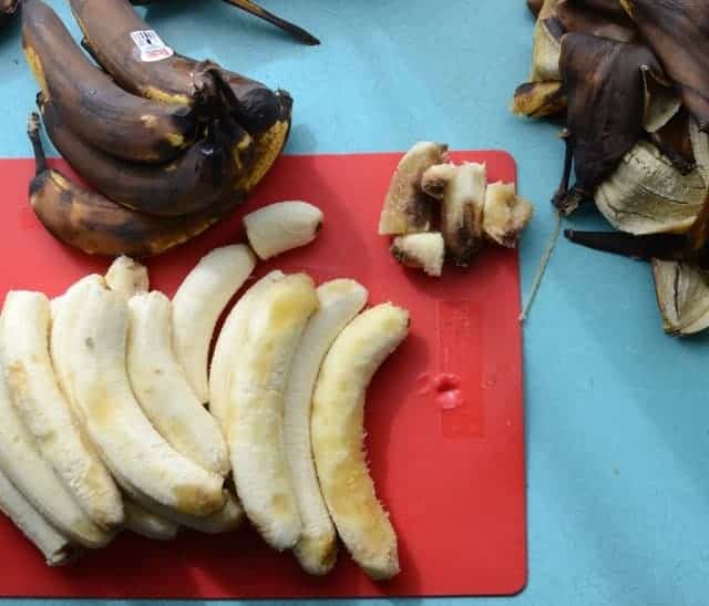 How to Freeze Bananas stock up while they are on sale and keep them in the freezer for smoothies!