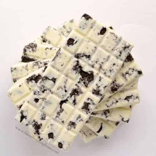 Image of a cookies and cream candy bar