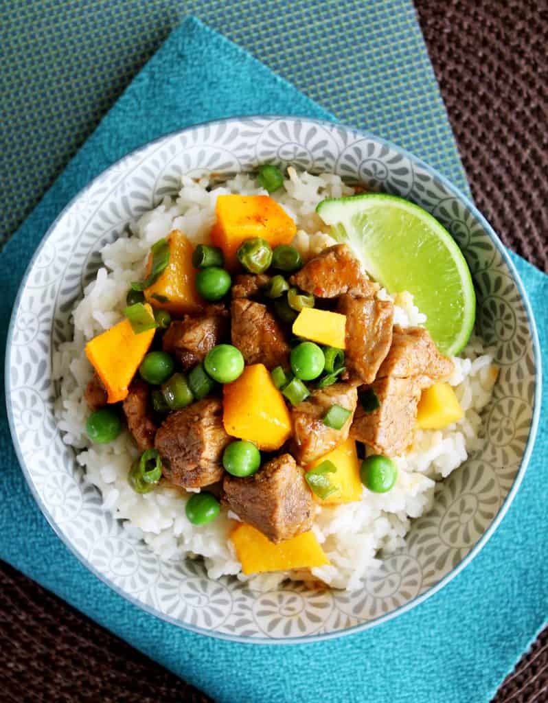 curry with peas and coconut pork
