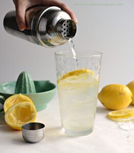 Made to Order Lemonade aka Fresh Lemon Shake-ups