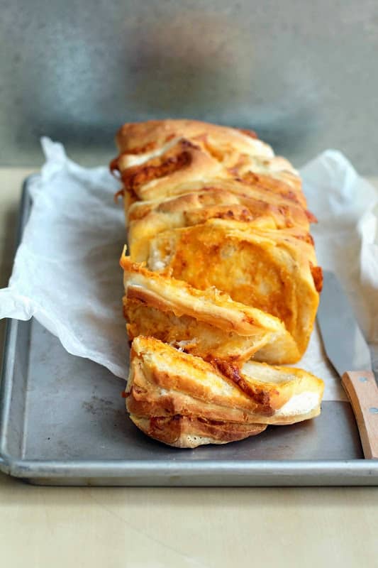 18 Cheesy Breads Recipes (cheese + bread = perfection)