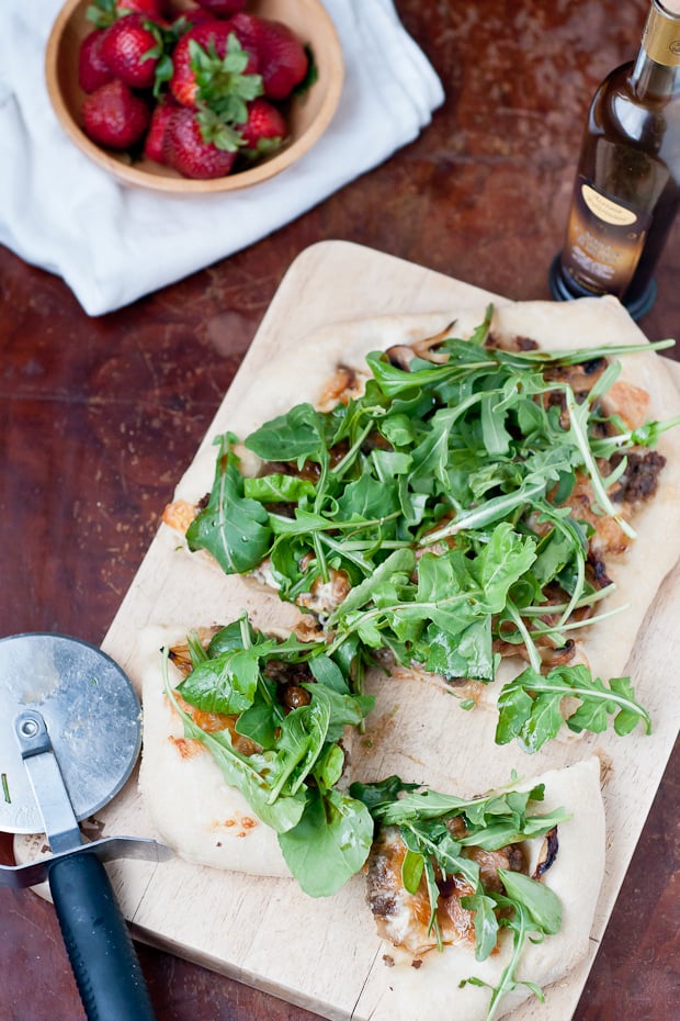 19 Pizza Recipes to drool over. Pizza Night never looked so good!