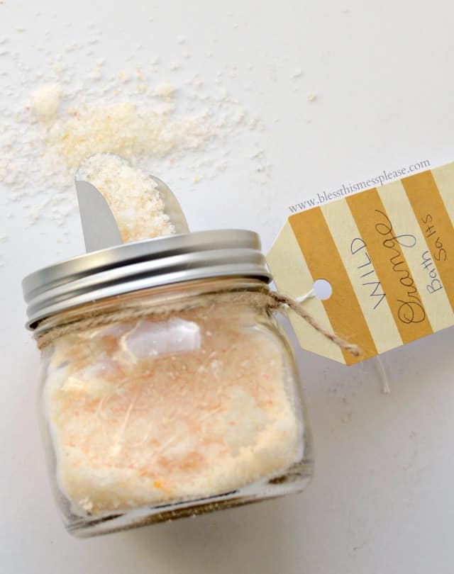 DIY Bath Salts and Sugar Scrubs (Great Homemade Gifts!)