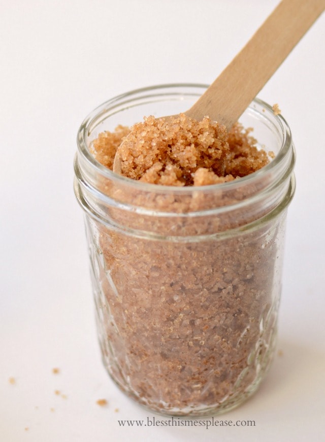 DIY Bath Salts and Sugar Scrubs (Great Homemade Gifts!)