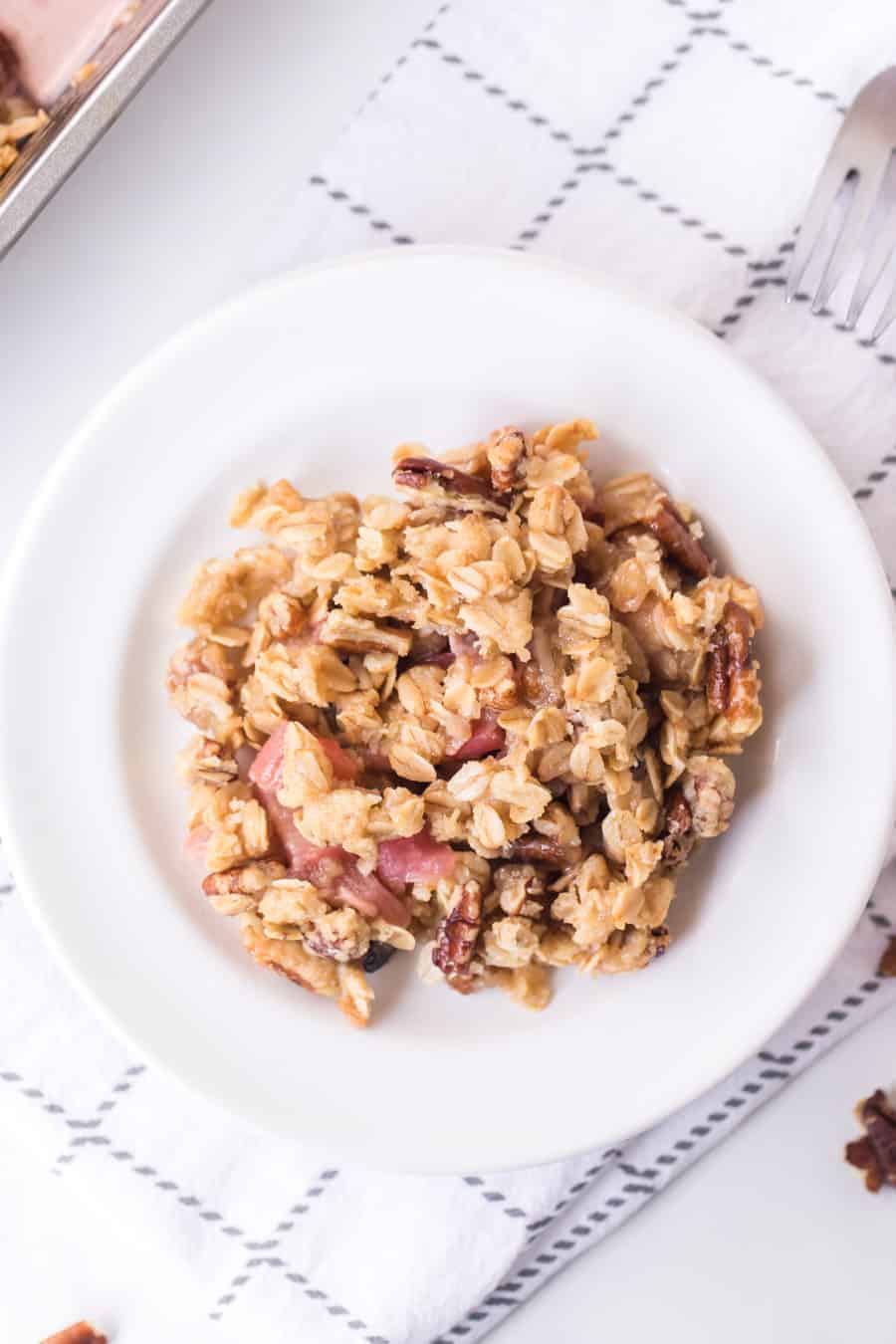 rhubarb crisp white bowl