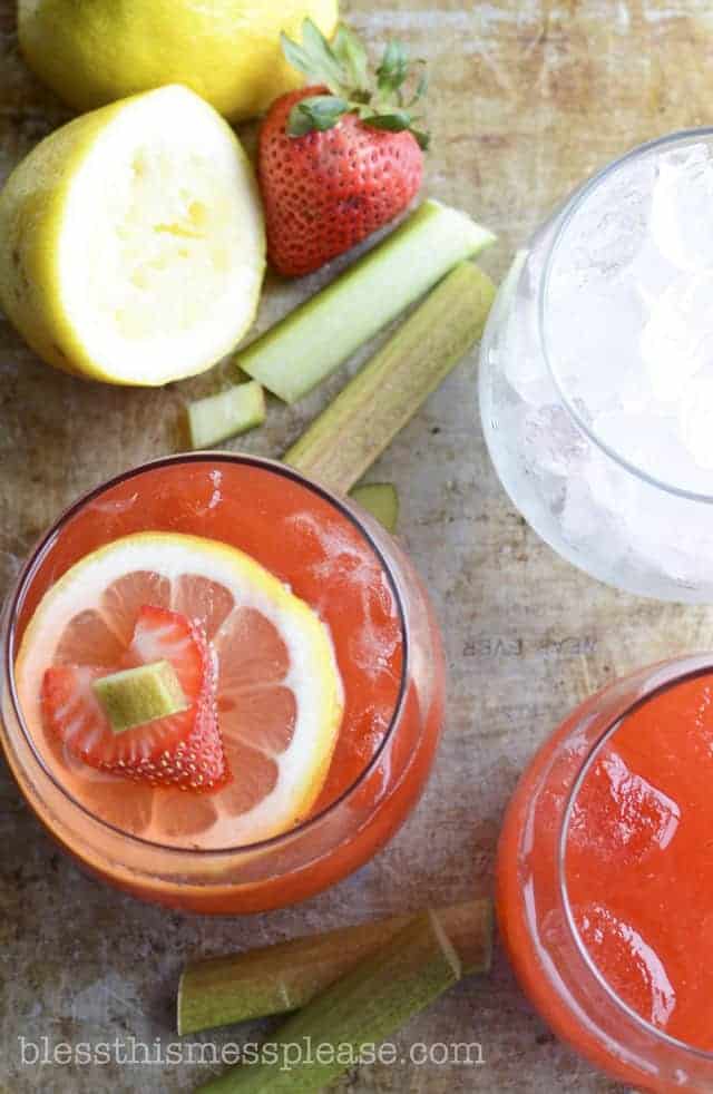 strawberry rhubarb lemonade