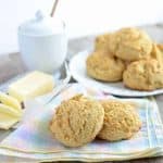 cornmeal biscuits with butter