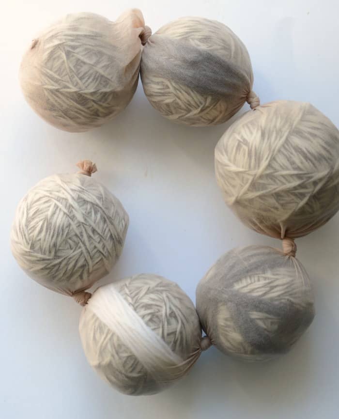 DIY Felted Wool Dryer Balls -cut down on drying time and freshen laundry without the chemicals!