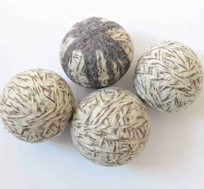 DIY Felted Wool Dryer Balls -cut down on drying time and freshen laundry without the chemicals!