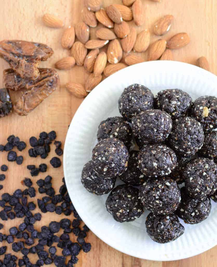 Blueberry Muffin Date Balls clean eating snack recipe that's full of protein and good fat!