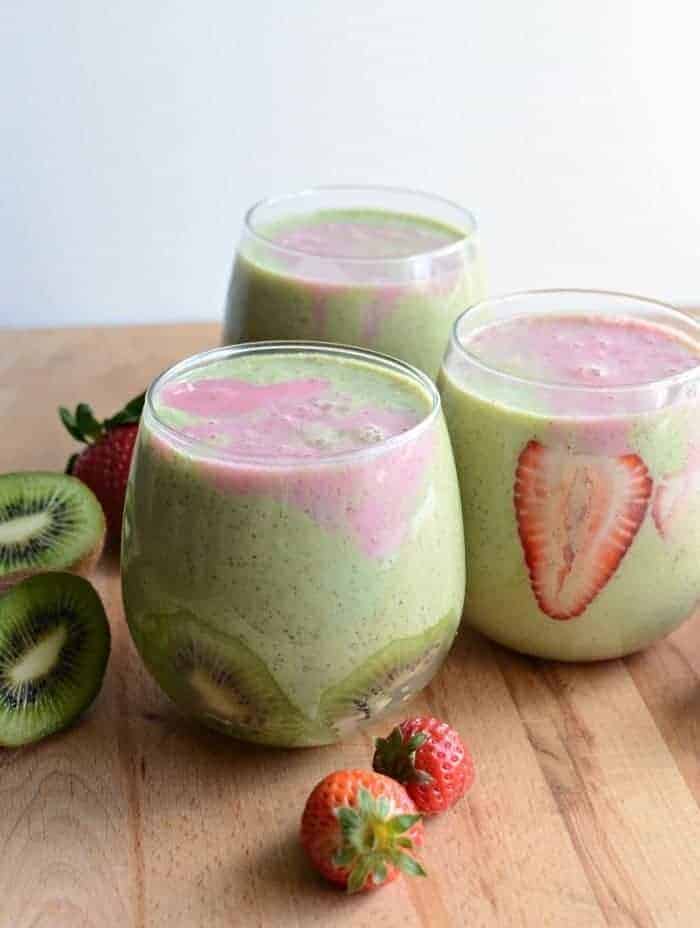 Healthy Strawberry Kiwi Smoothie — Bless this Mess
