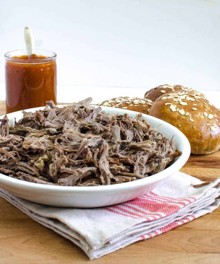 How to make any pulled meat in the slow cooker (beef, pork, lamb)