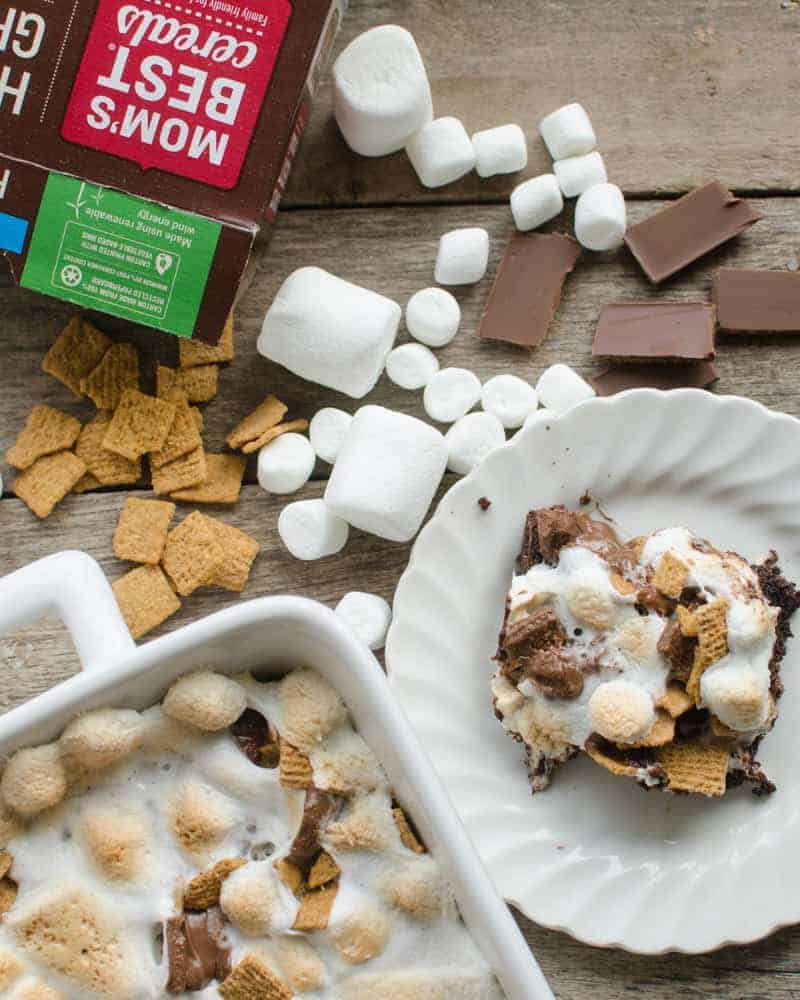 The best Easy S'mores Brownies recipe with Mom's Best Cereals