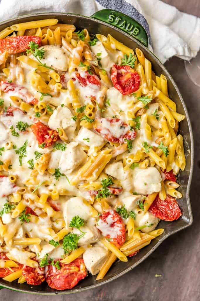 One Pot Dinner - One Pot Chicken Alfredo Skillet