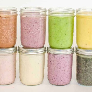 8 mason jars with smoothies
