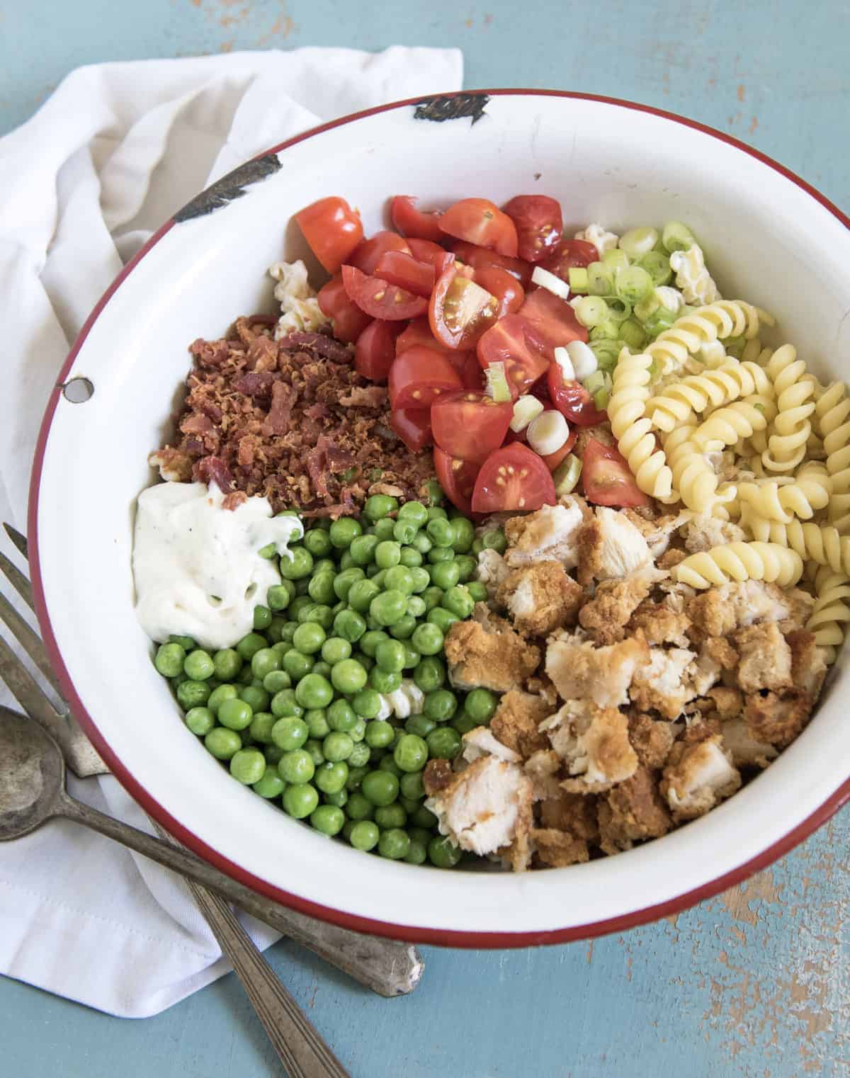 8 of my favorite pasta salad recipes plus tips and tricks on making the best pasta salad ever. BLT, Asian, Italian, Pesto, and more!