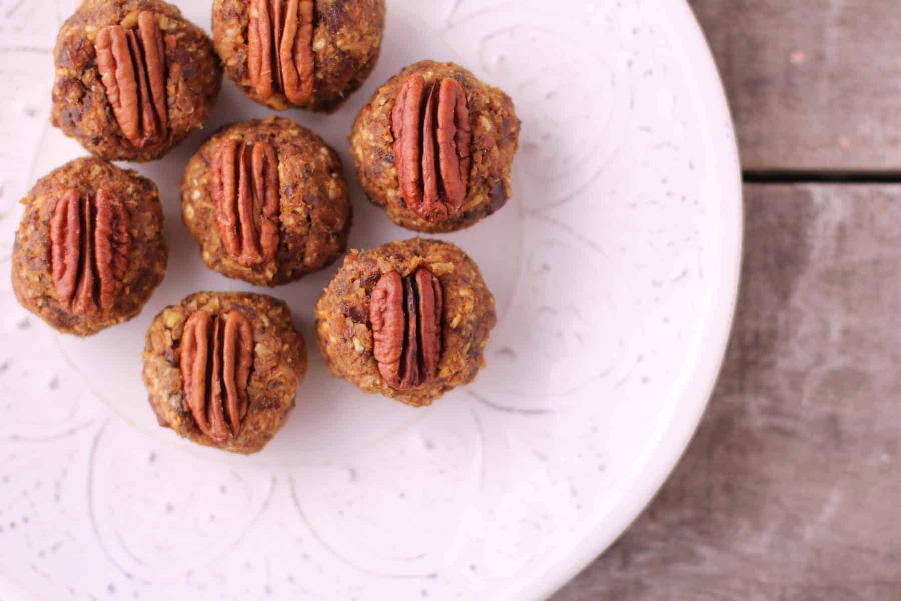 Pumpkin Pecan Date Balls