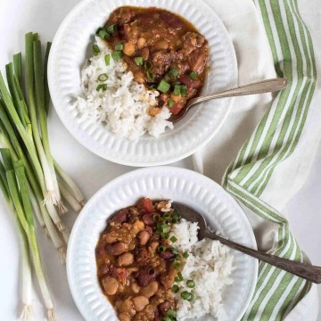 Instant Pot or Slow Cooker Cajun Beans and Rice Recipe