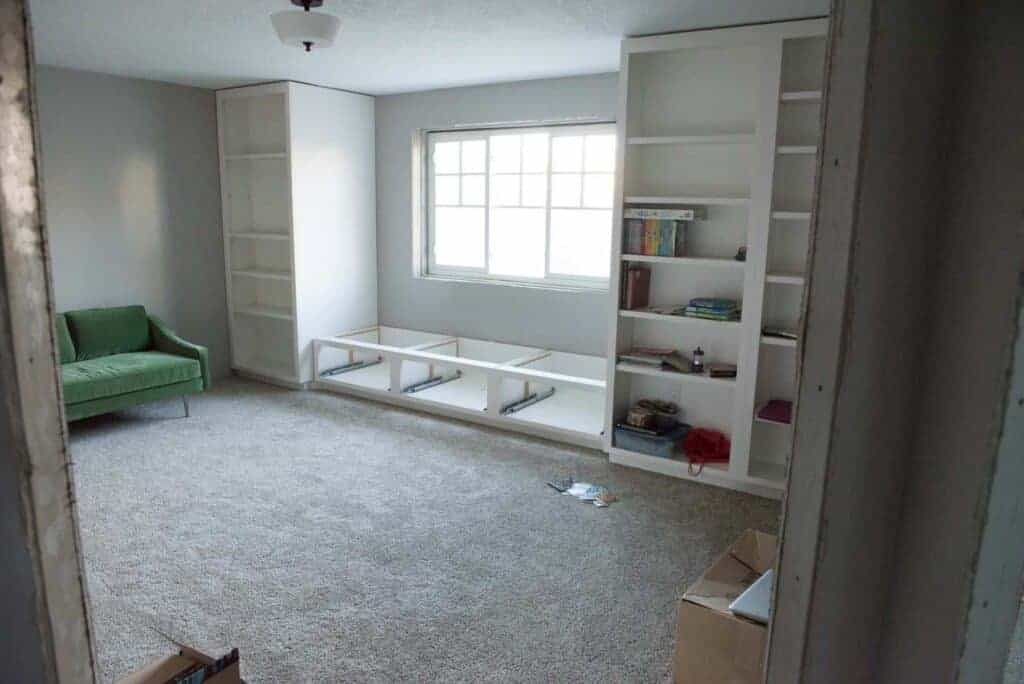 Shelf-Photo