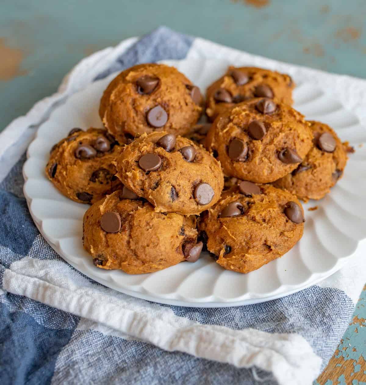 Cake Mix Pumpkin Chocolate Chip Cookies Recipe