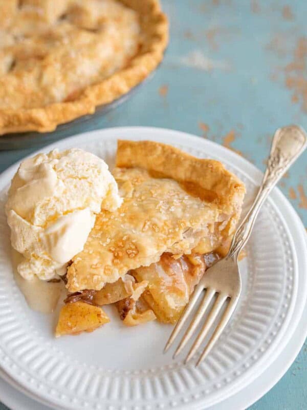 Easy Apple Pie Recipe | Classic Apple Dessert Recipe For Thanksgiving.