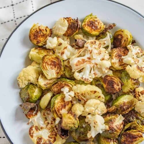 Simple Roasted Brussels Sprouts and Cauliflower Simple Roasted Brussels Sprouts and Cauliflower