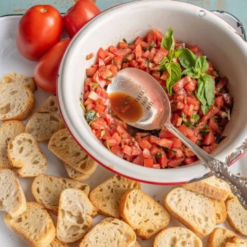 Summer Tomato Bruschetta