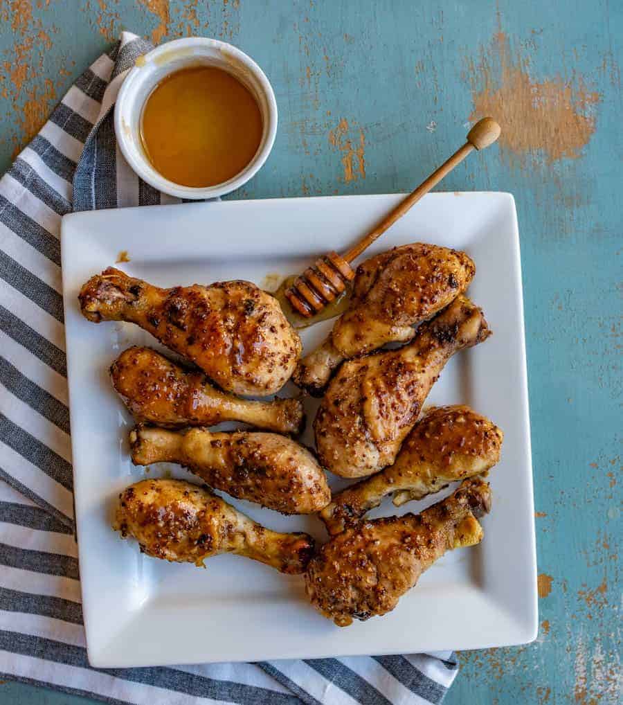 Image of a Plate of Honey Mustard Baked Chicken Legs