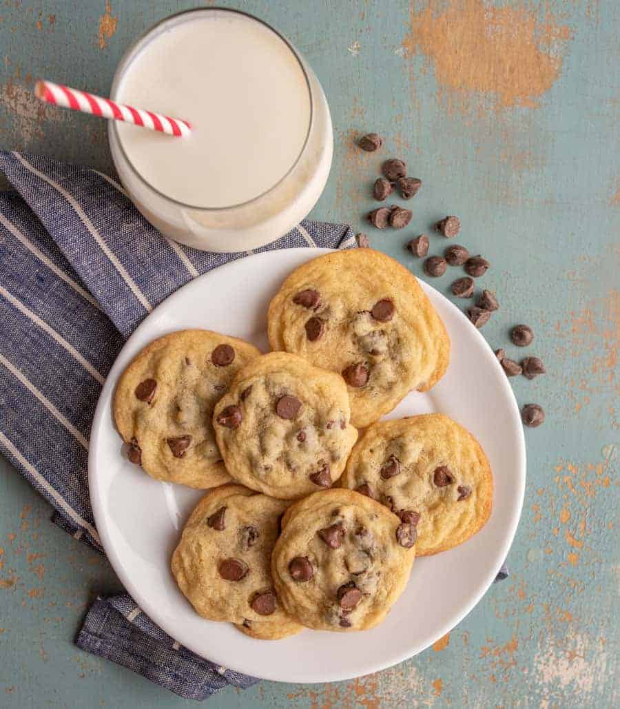 Super Small Batch Chocolate Chip Cookies Makes 6 Cookies