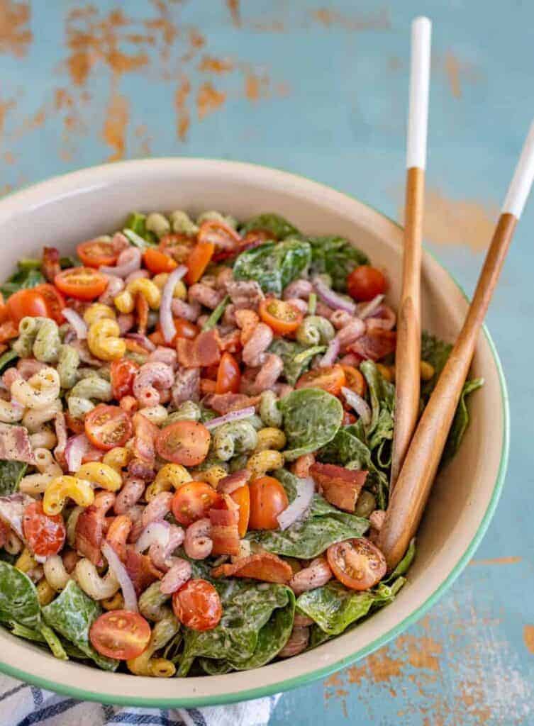 Summer is right around the corner, and this Spinach Bacon Pasta Salad is the freshest side dish for all the picnics, barbecues, and pool parties your heart desires.