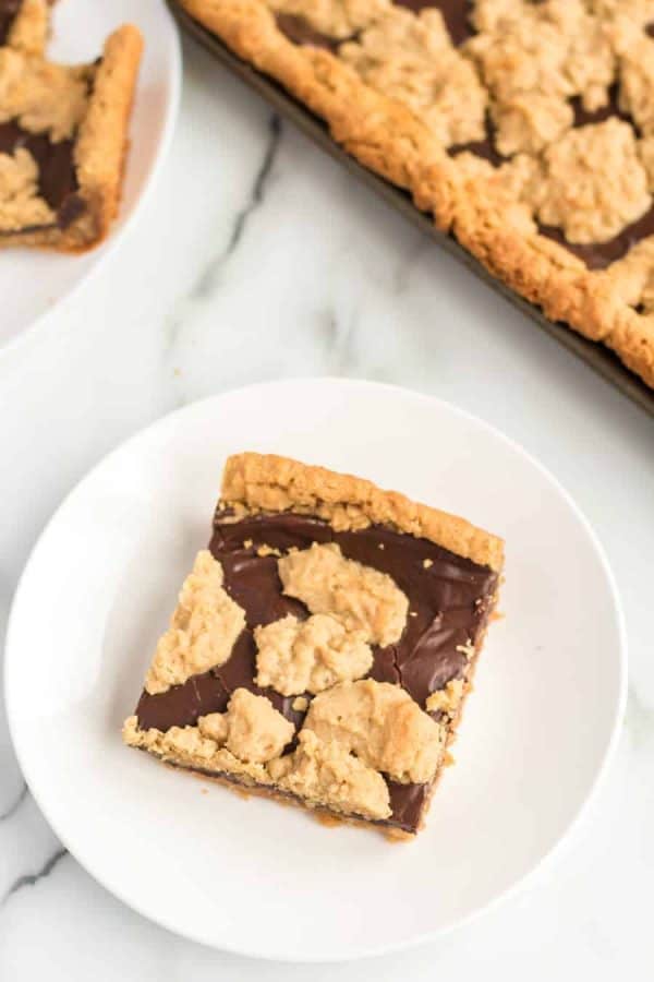 Peanut Butter Oatmeal Cookie Bar Recipe A Simple 30 Minute Dessert