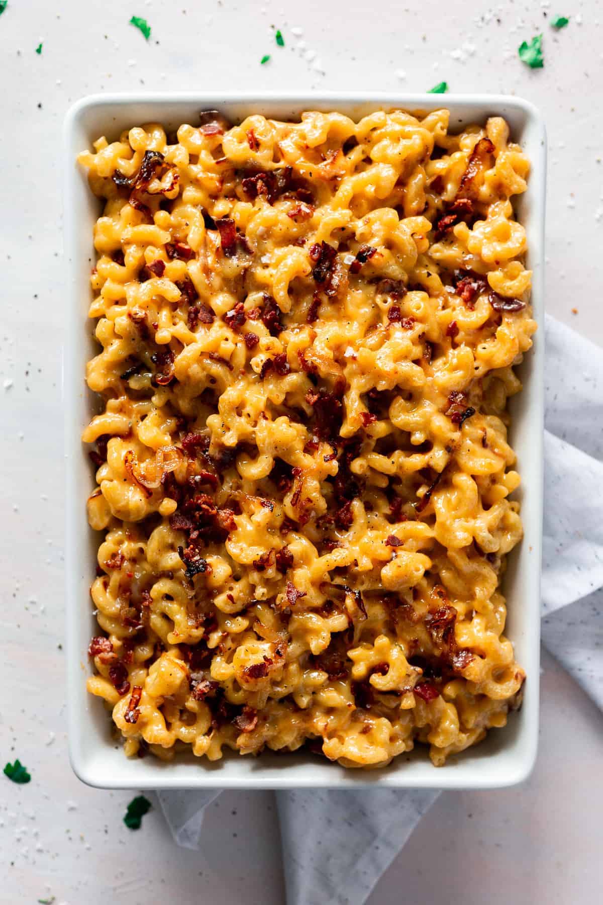 Is there anything better than bacon, caramelized onions, and cheese? According to this Creamy Baked Mac and Cheese with Bacon, absolutely not.