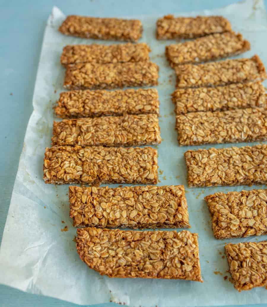 Crunchy oat and honey granola bars are sweet and packed with wholesome ingredients, plus they travel well, making them the perfect contenders for snacks on-the-go or boxed lunches!