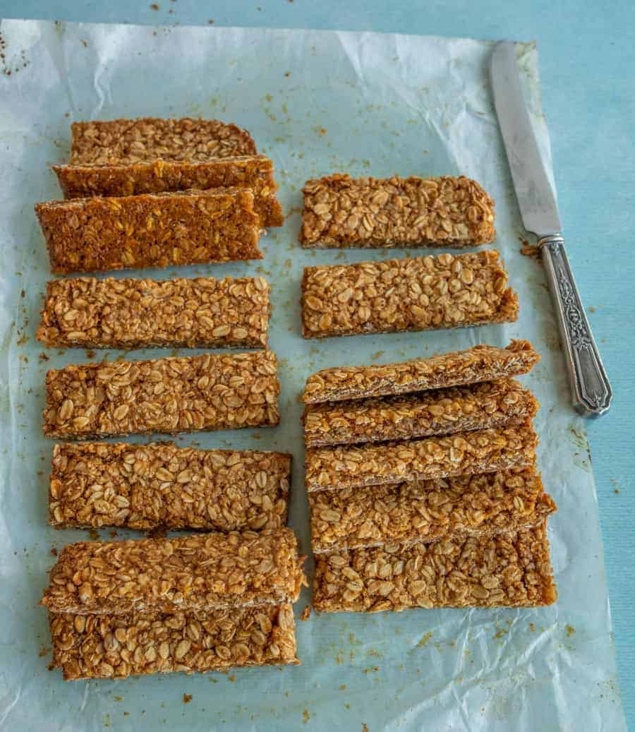 Crunchy oat and honey granola bars are sweet and packed with wholesome ingredients, plus they travel well, making them the perfect contenders for snacks on-the-go or boxed lunches!