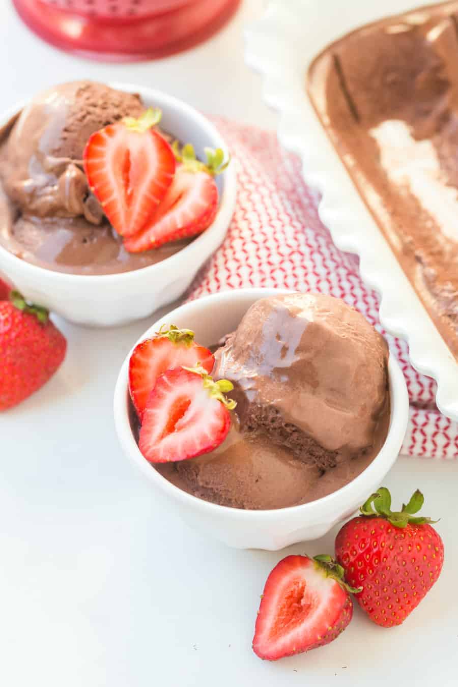 This homemade dark chocolate ice cream is so creamy and luxurious that you'll never go back to the store-bought kind! #icecream #chocolateicecream #icecreamrecipe #homemadeicecream #darkchocolate