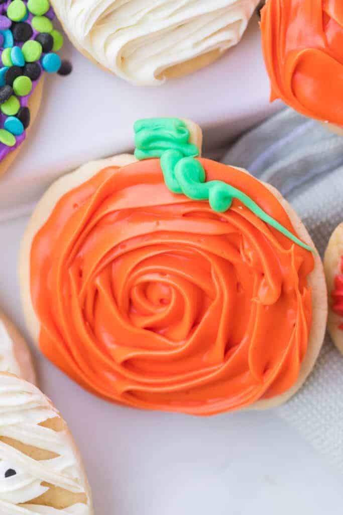 pumpkin decorated sugar cookies