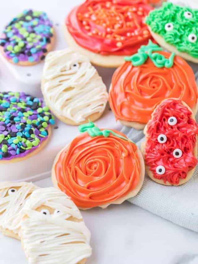 Easy Halloween Sugar Cookies — Bless this Mess